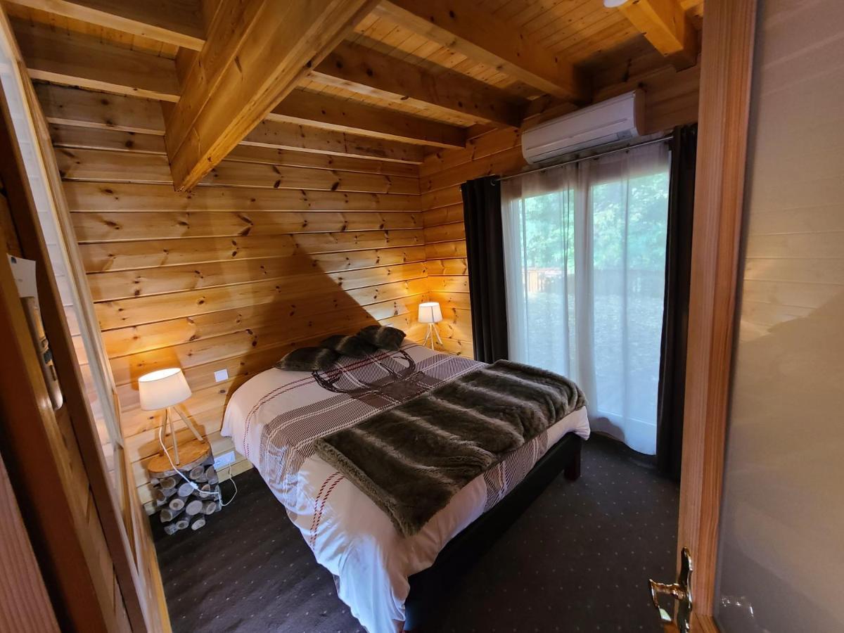 Les Grands Frenes Bed & Breakfast Plaine-de-Walsch Exterior photo