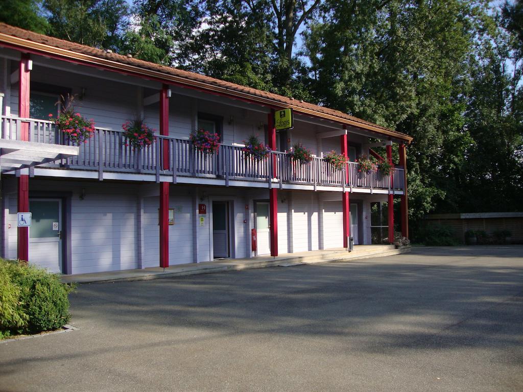 Les Grands Frenes Bed & Breakfast Plaine-de-Walsch Exterior photo